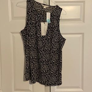 Women’s top by Magnolia Grace. Stitch fix.